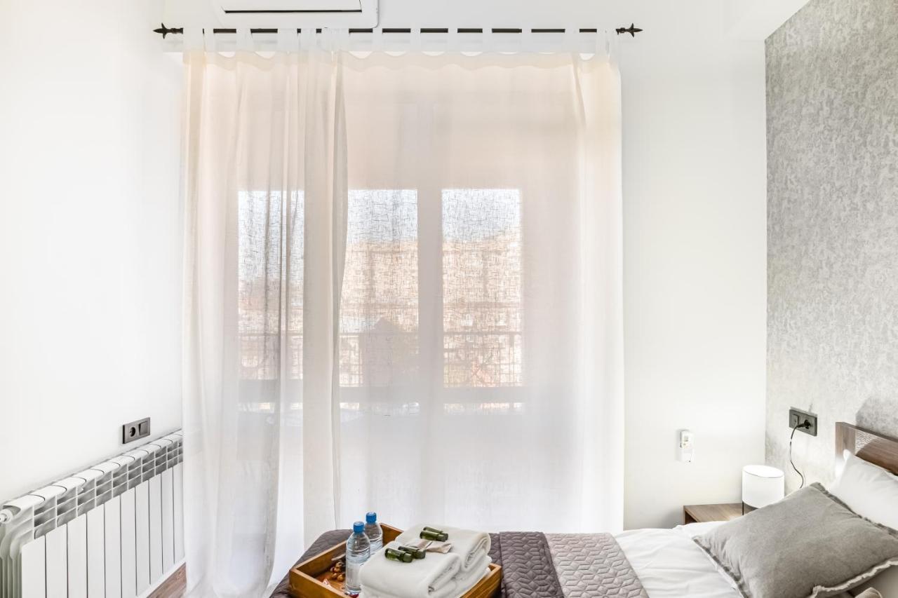 Hotelise I Tonic Apartment Ереван Екстериор снимка