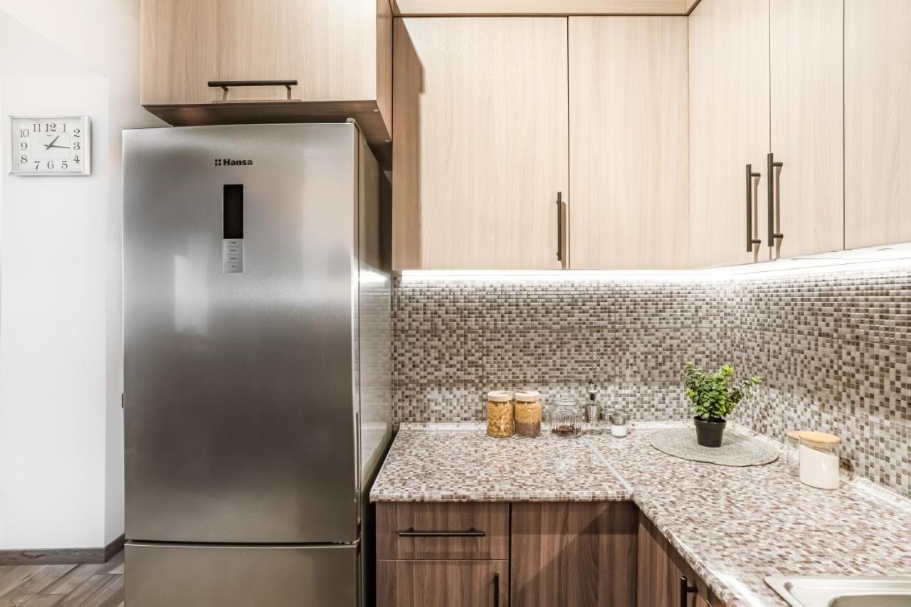 Hotelise I Tonic Apartment Ереван Екстериор снимка